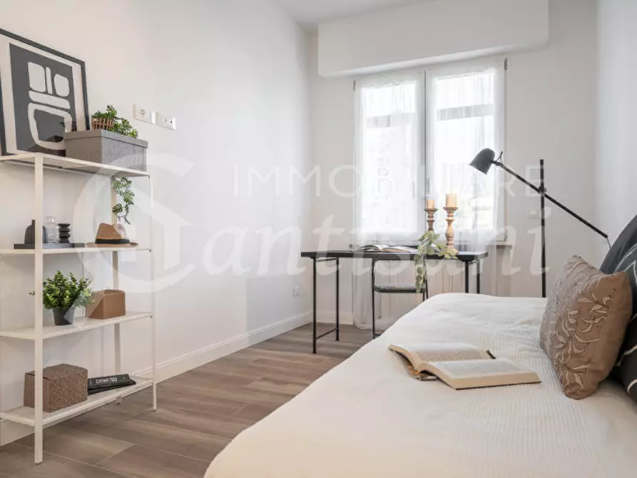 Immagine 14 di Appartamento in vendita  in Via Niccolò Piccinni a Firenze