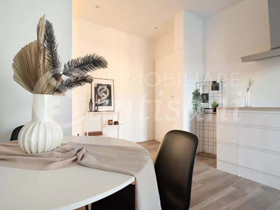 Immagine 21 di Appartamento in vendita  in Via Niccolò Piccinni a Firenze