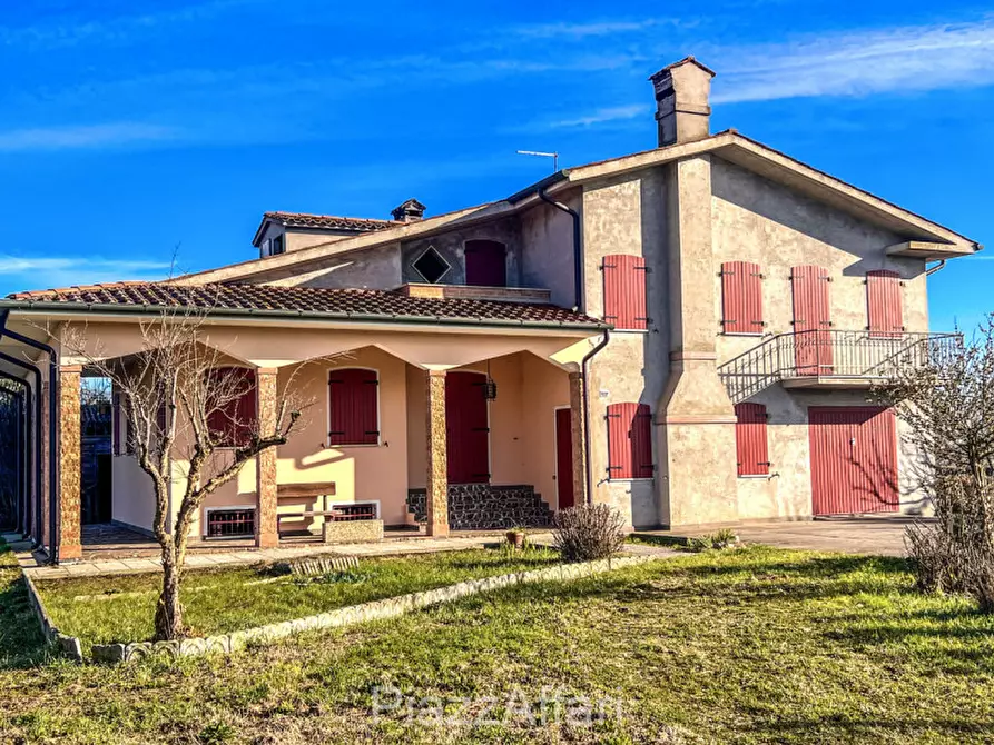 Immagine 3 di Casa indipendente in vendita  in Via Terranova a Pontelongo