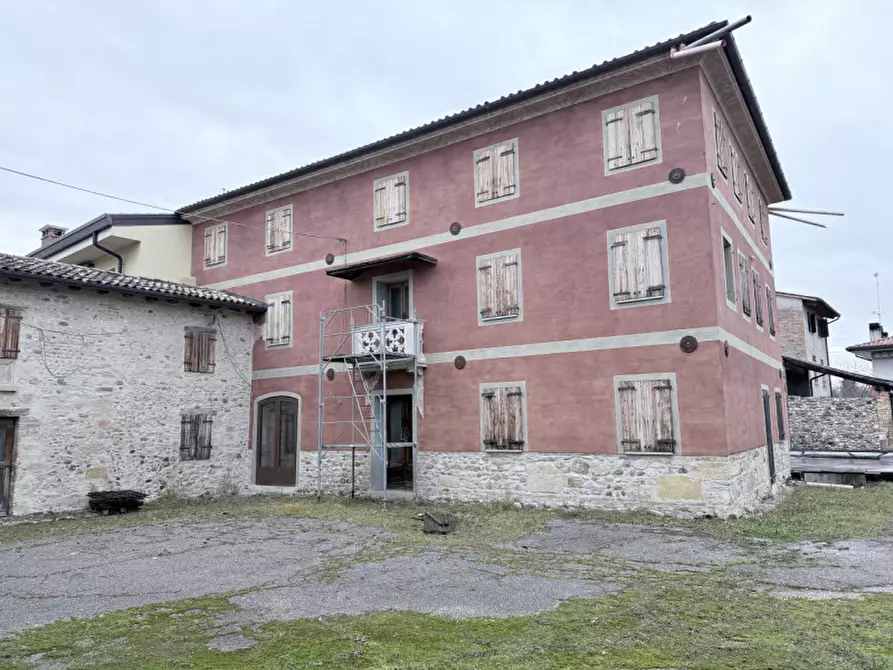Immagine 3 di Bed & Breakfast in vendita  in Via Aldo Moro a Pederobba