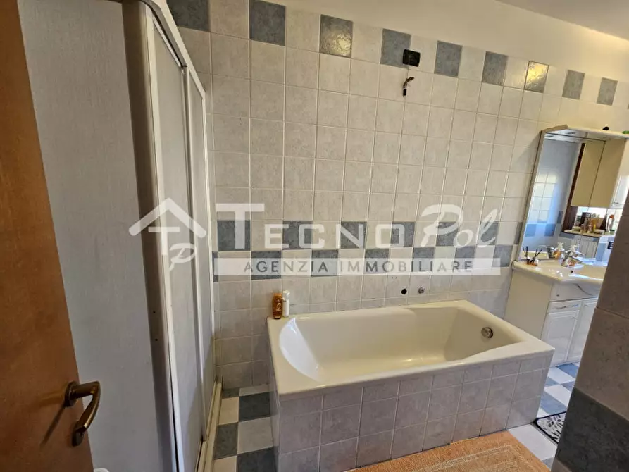 Immagine 4 di Appartamento in vendita  a Camposampiero