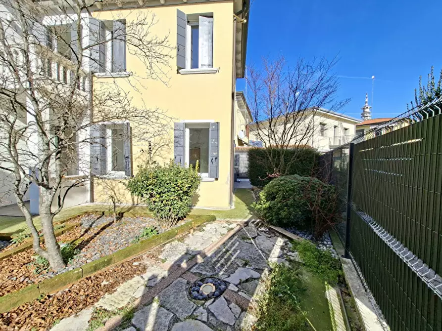 Immagine 3 di Casa indipendente in vendita  in Via Domenico Turazza a Padova