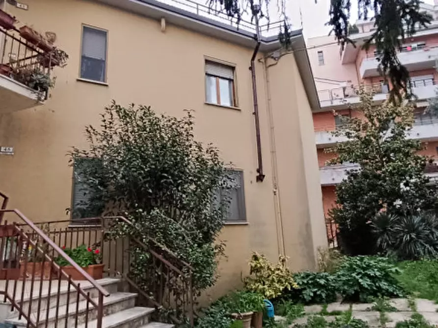 Immagine 6 di Appartamento in vendita  in Contrada Pace a Macerata