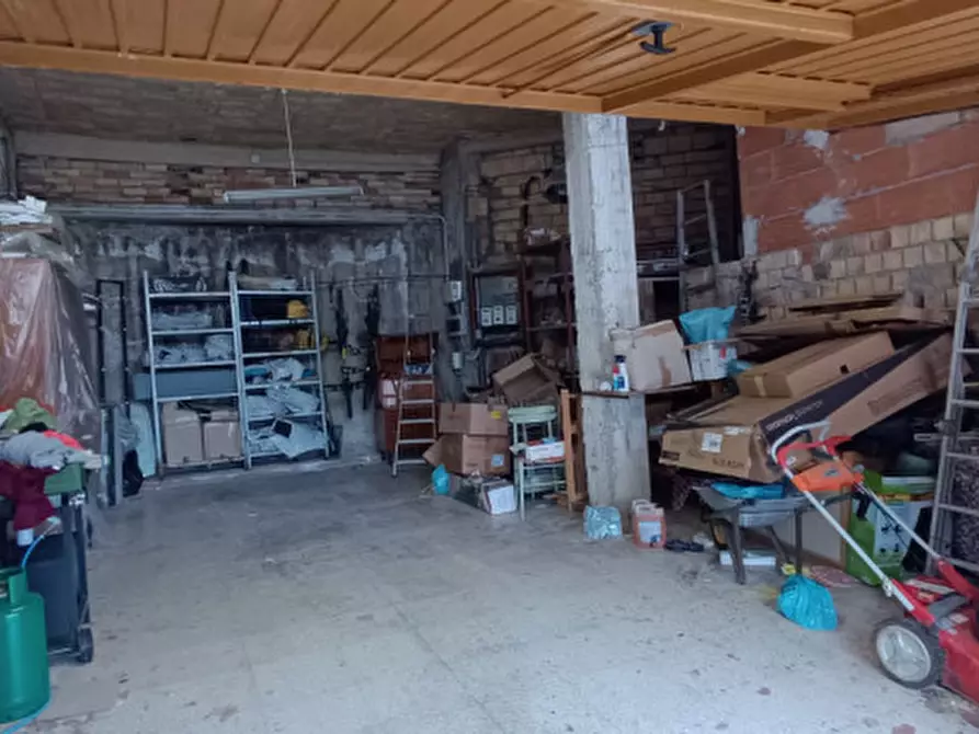 Immagine 13 di Appartamento in vendita  in Contrada Pace a Macerata