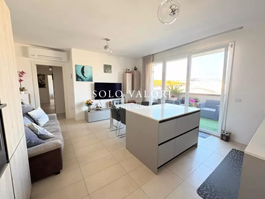 Immagine 1 di Appartamento in vendita  a Castelfranco Veneto