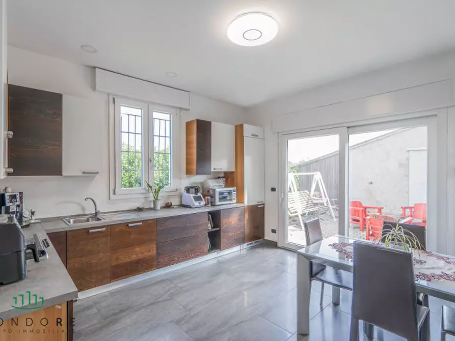 Immagine 5 di Casa indipendente in vendita  in via cadriano 33 a Bologna