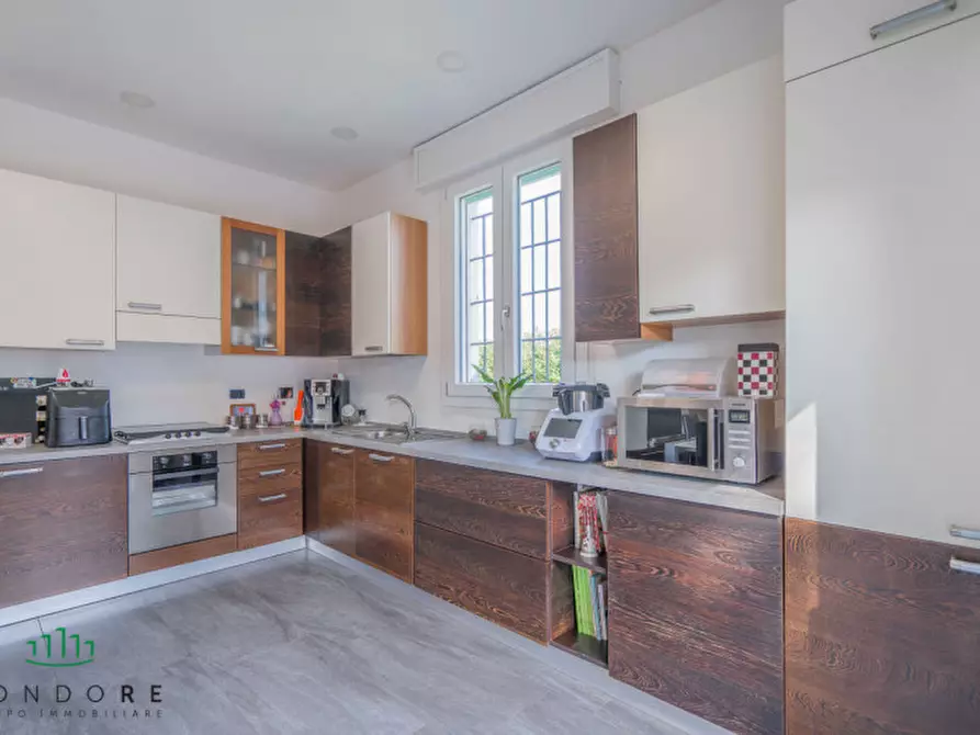 Immagine 7 di Casa indipendente in vendita  in via cadriano 33 a Bologna