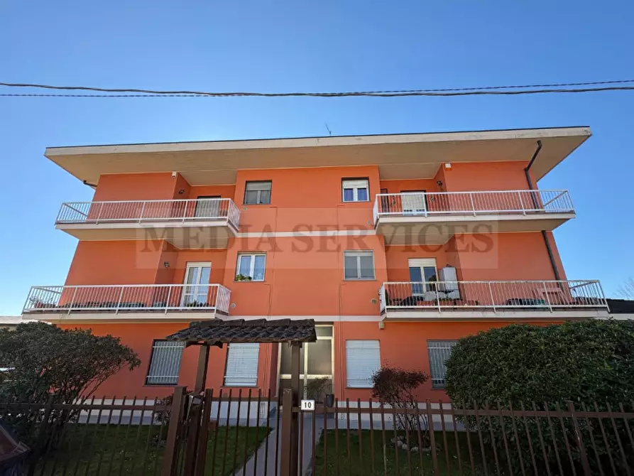 Immagine 5 di Appartamento in vendita  in via Alcide De Gasperi n° 10 a Garlasco