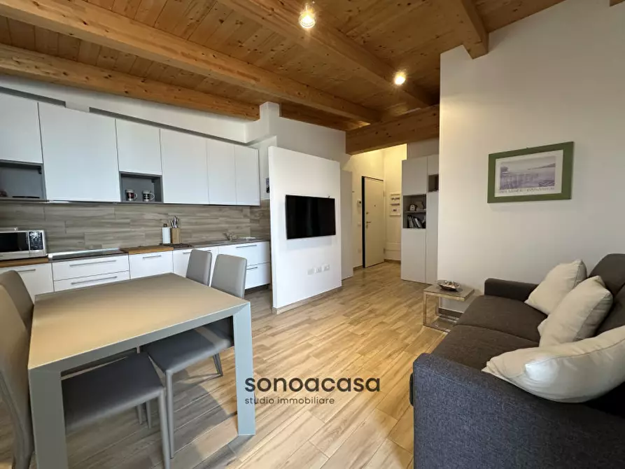 Immagine 1 di Appartamento in vendita  in Piazza dell'Unificazione 2/E a Mondolfo