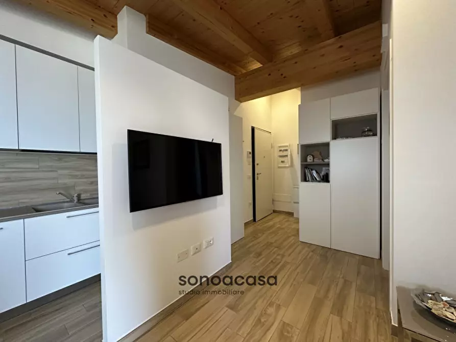 Immagine 3 di Appartamento in vendita  in Piazza dell'Unificazione 2/E a Mondolfo