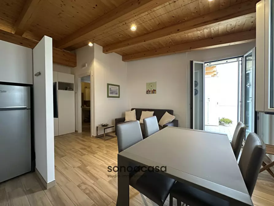 Immagine 4 di Appartamento in vendita  in Piazza dell'Unificazione 2/E a Mondolfo