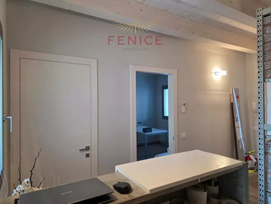 Immagine 13 di Ufficio in affitto  in Viale Brigata Cesare Battisti a Castelfranco Veneto