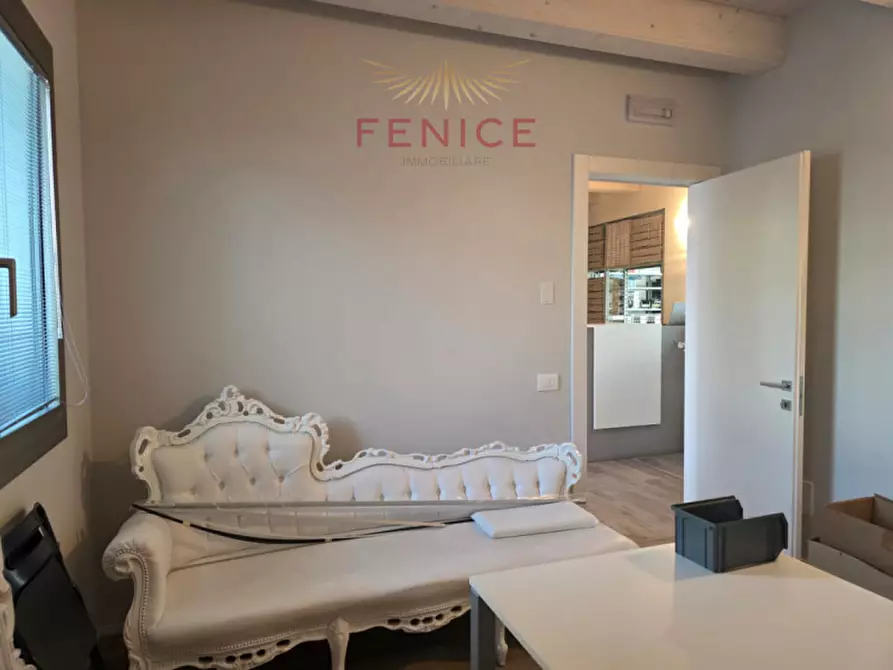Immagine 16 di Ufficio in affitto  in Viale Brigata Cesare Battisti a Castelfranco Veneto