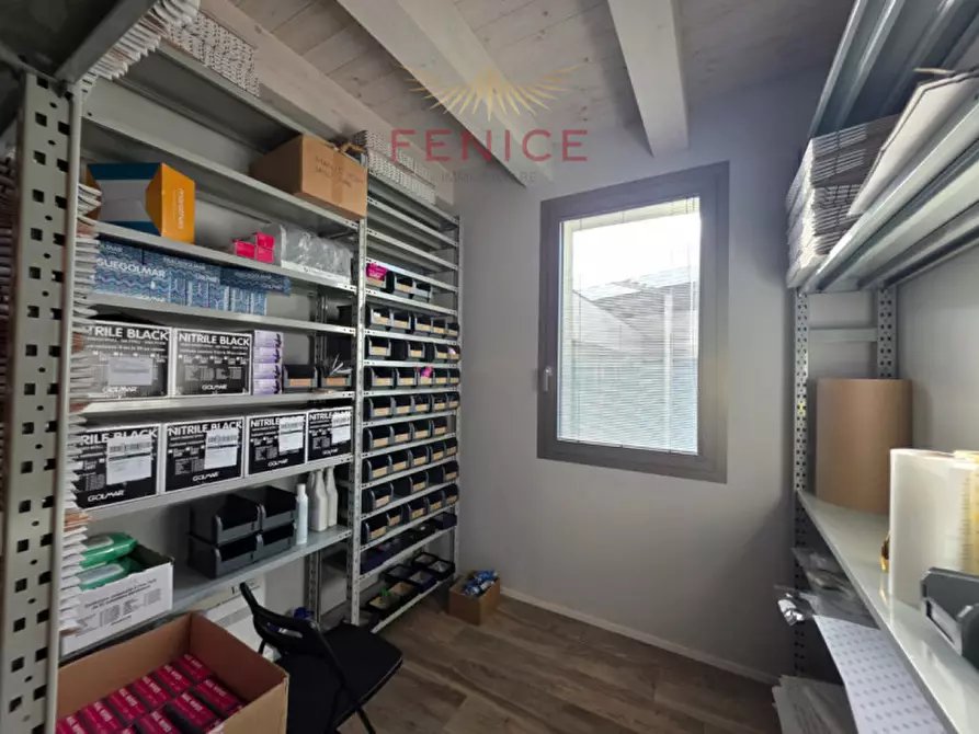 Immagine 20 di Ufficio in affitto  in Viale Brigata Cesare Battisti a Castelfranco Veneto