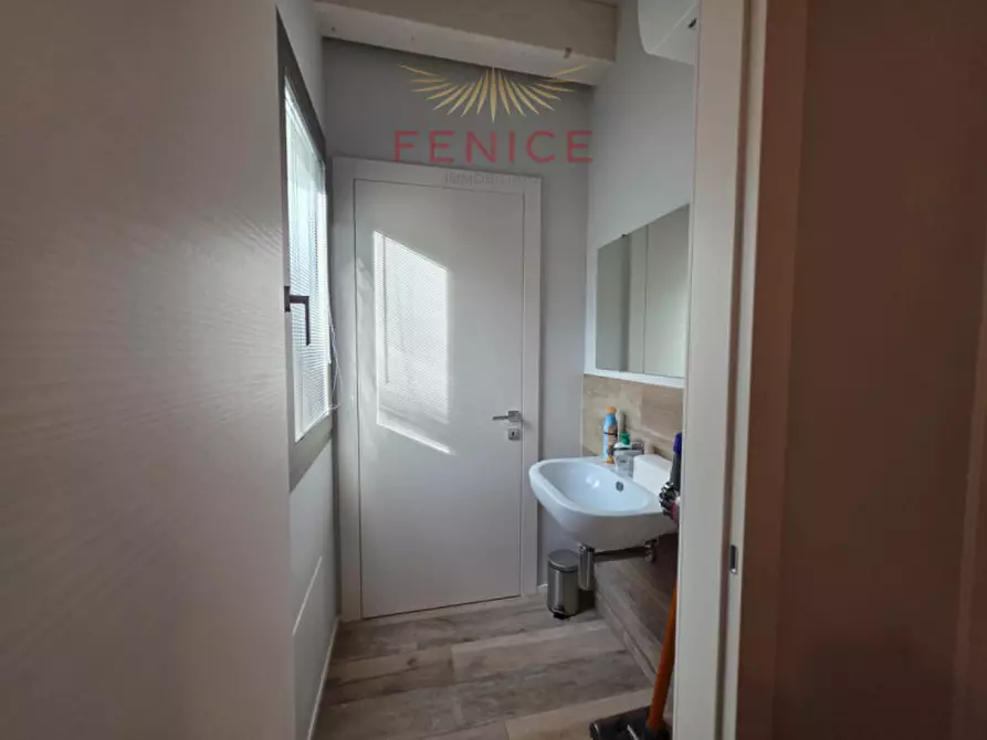 Immagine 24 di Ufficio in affitto  in Viale Brigata Cesare Battisti a Castelfranco Veneto