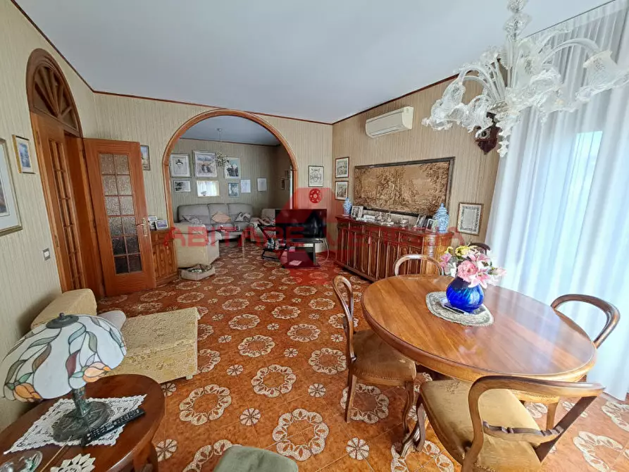 Immagine 4 di Appartamento in vendita  in Via Bernardino Stagnino a Venezia