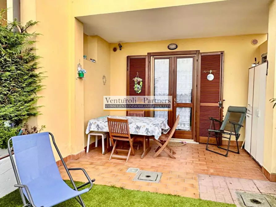 Immagine 1 di Appartamento in vendita  in Località Rondinelli 2F a Peschiera Del Garda