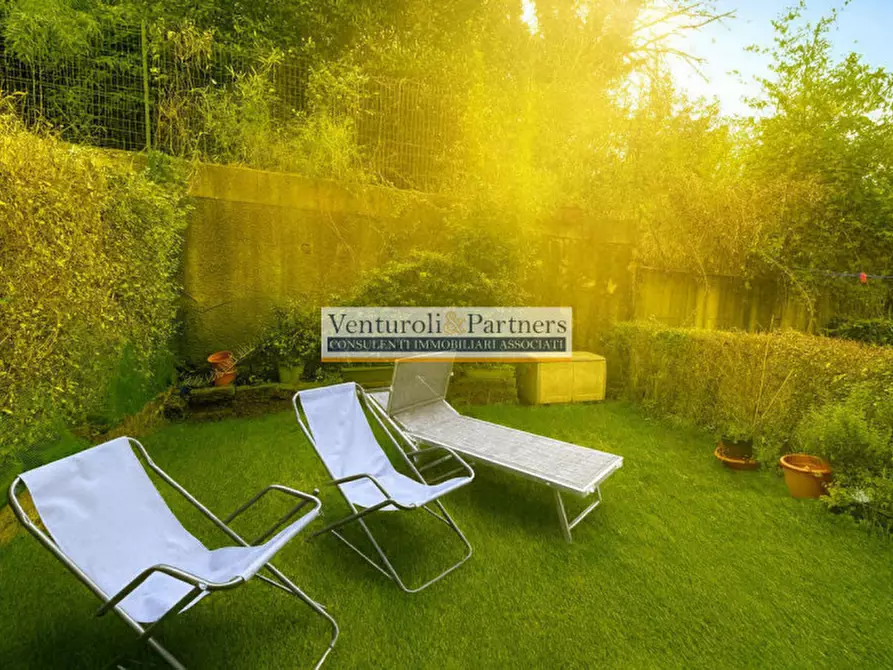 Immagine 12 di Appartamento in vendita  in Località Rondinelli 2F a Peschiera Del Garda