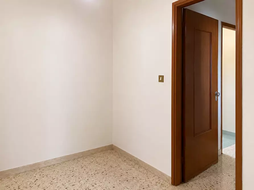 Immagine 5 di Appartamento in vendita  a Palermo