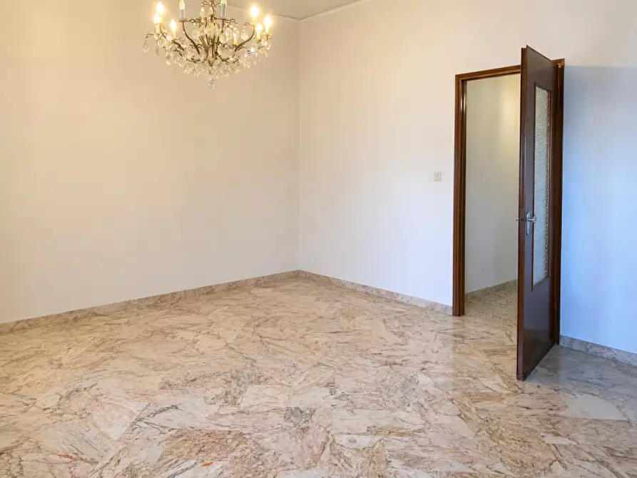 Immagine 7 di Appartamento in vendita  a Palermo