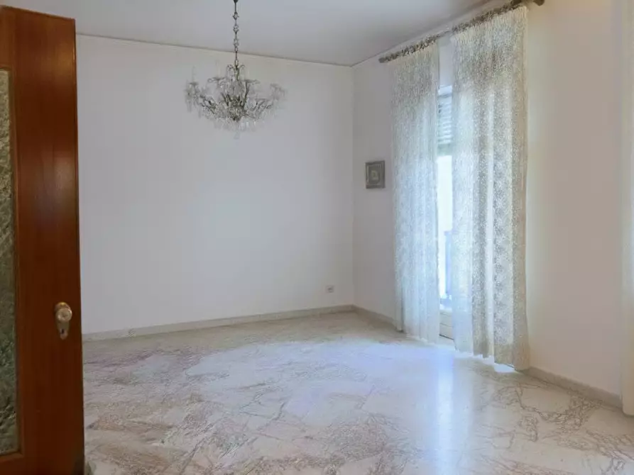 Immagine 9 di Appartamento in vendita  a Palermo