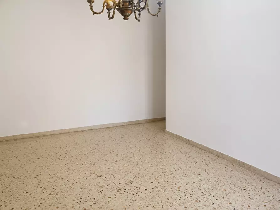 Immagine 14 di Appartamento in vendita  a Palermo
