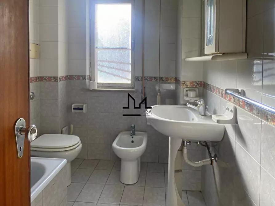 Immagine 21 di Appartamento in vendita  a Palermo