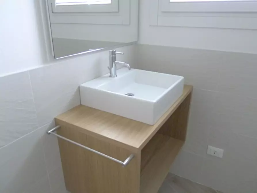 Immagine 15 di Appartamento in vendita  a Jesolo