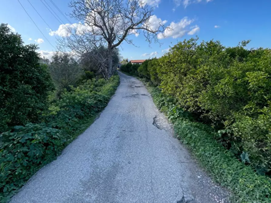 Immagine 2 di Terreno in vendita  in via bonadonna a Palermo