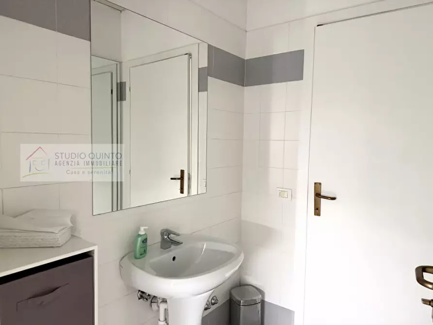 Immagine 9 di Ufficio in vendita  a Quinto Di Treviso