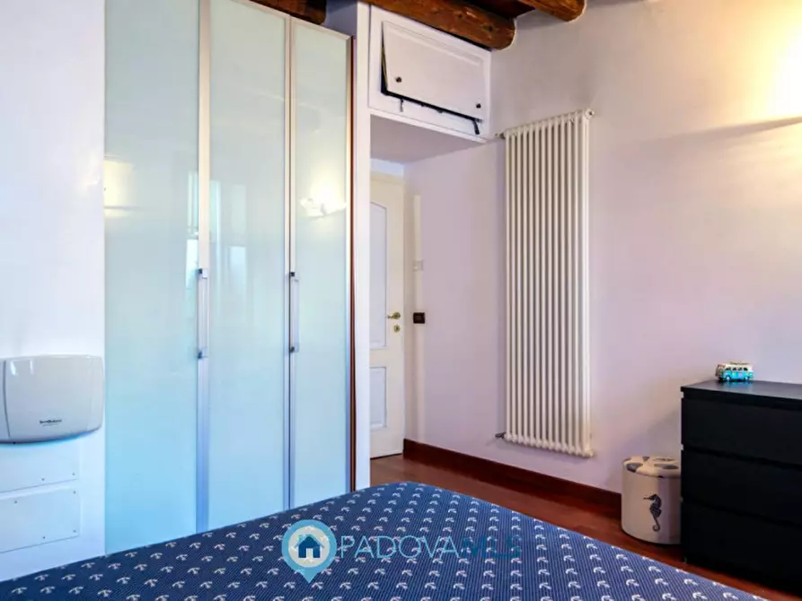 Immagine 15 di Appartamento in vendita  in Via Savonarola a Padova