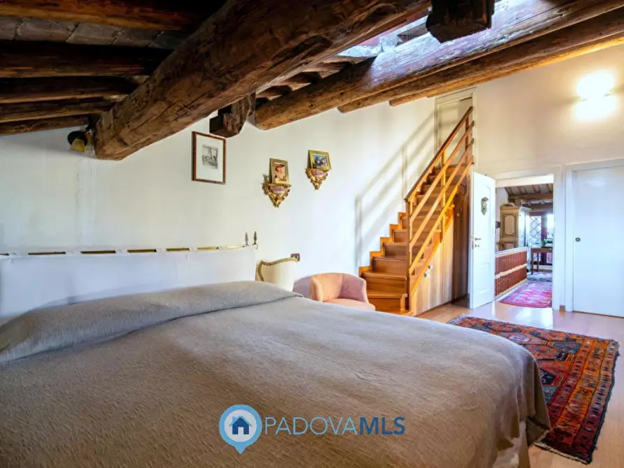 Immagine 22 di Appartamento in vendita  in Via Savonarola a Padova