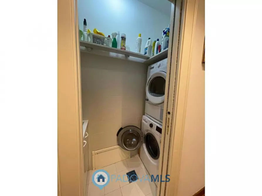 Immagine 6 di Appartamento in vendita  in Via Giuseppe Jappelli a Abano Terme