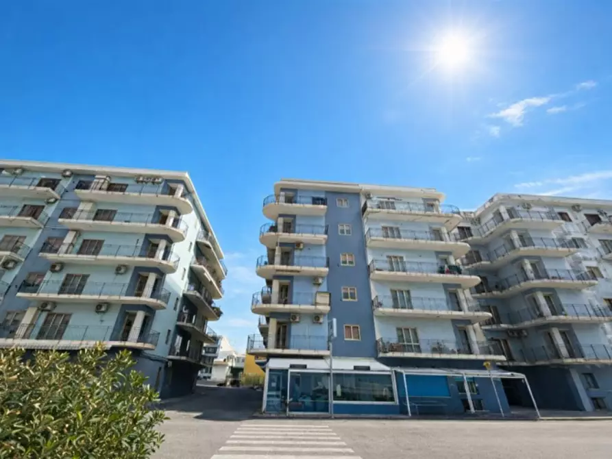 Immagine 2 di Attività commerciale in vendita  in Via Spiaggia di Ponente a Milazzo