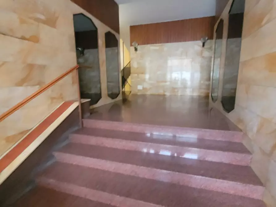 Immagine 5 di Appartamento in vendita  in Viale Lombardia a Monza