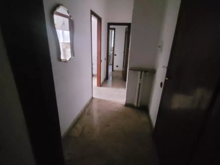 Immagine 6 di Appartamento in vendita  in Viale Lombardia a Monza