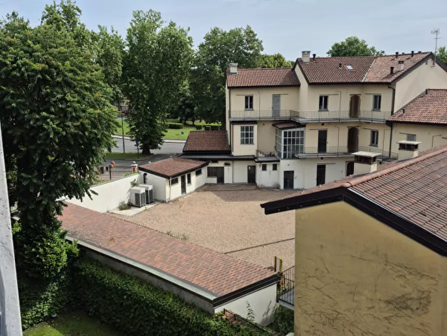 Immagine 10 di Appartamento in vendita  in Viale Lombardia a Monza
