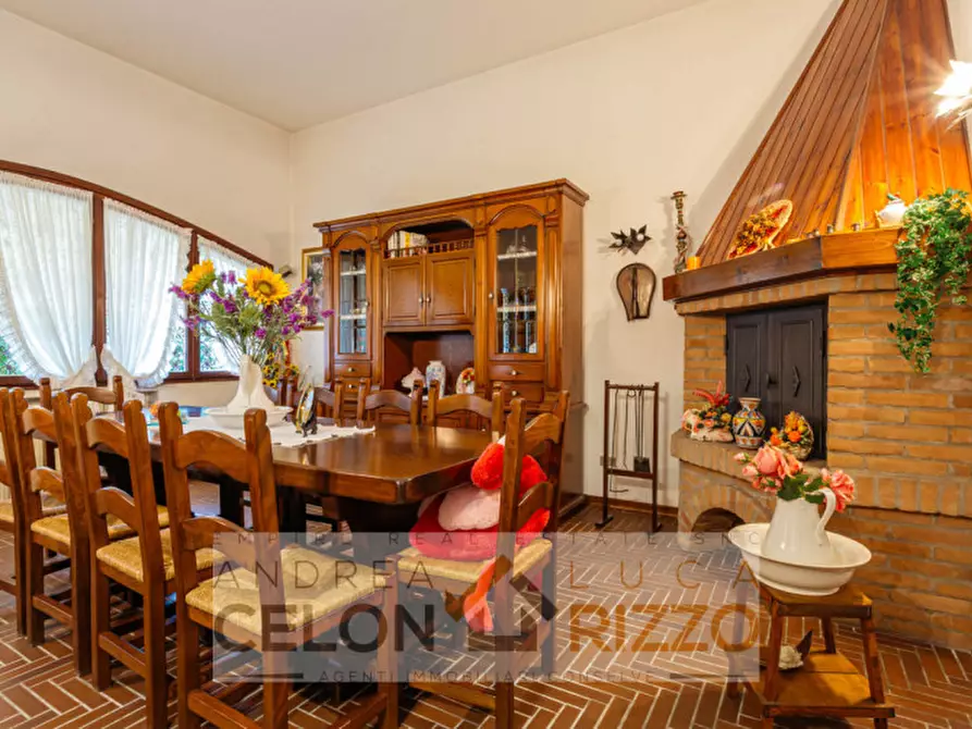 Immagine 12 di Capannone industriale in vendita  in Via Aldo Moro, 56 a Agna