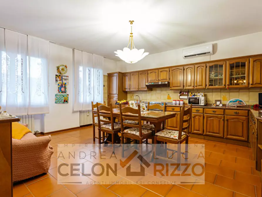 Immagine 17 di Capannone industriale in vendita  in Via Aldo Moro, 56 a Agna