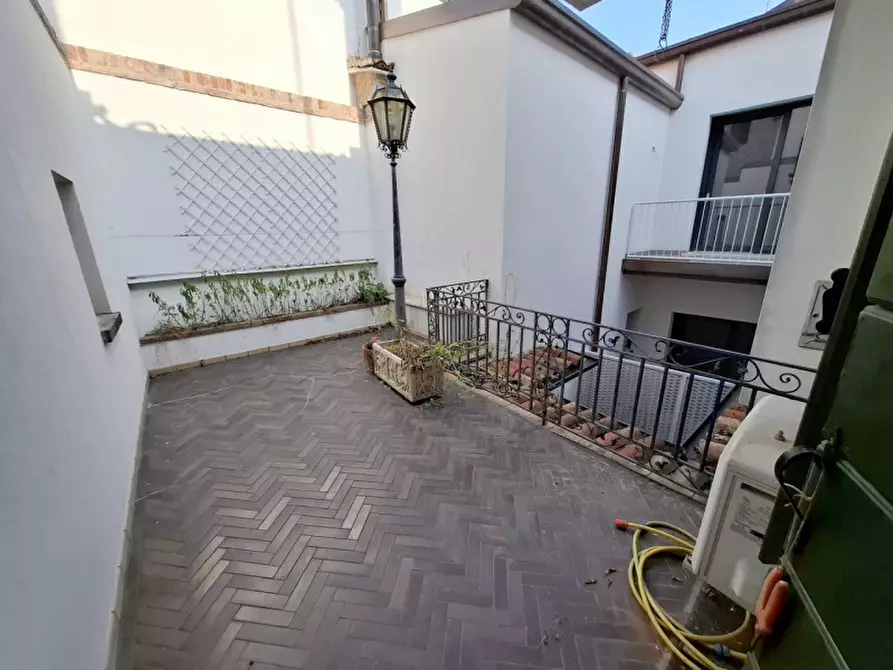 Immagine 23 di Appartamento in vendita  in VIA SAVONAROLA a Padova