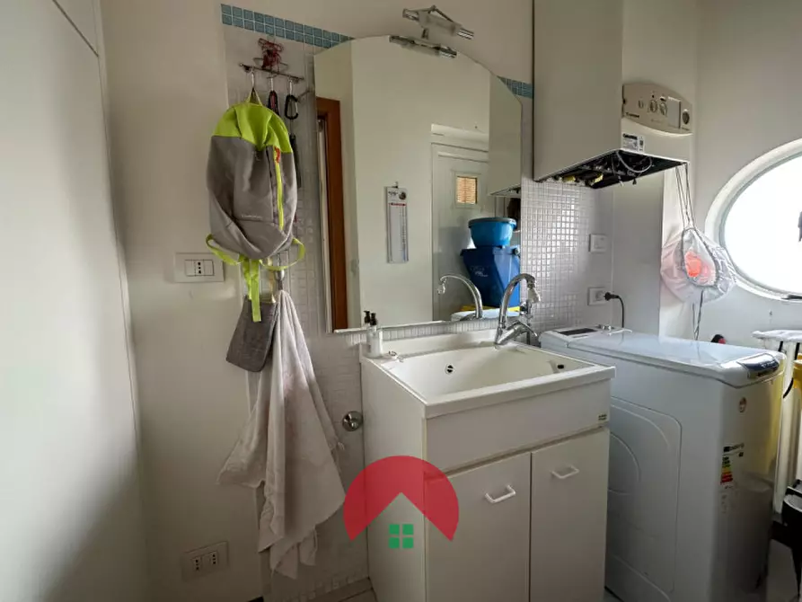 Immagine 11 di Appartamento in vendita  in Via Degli Aragonesi a Matera