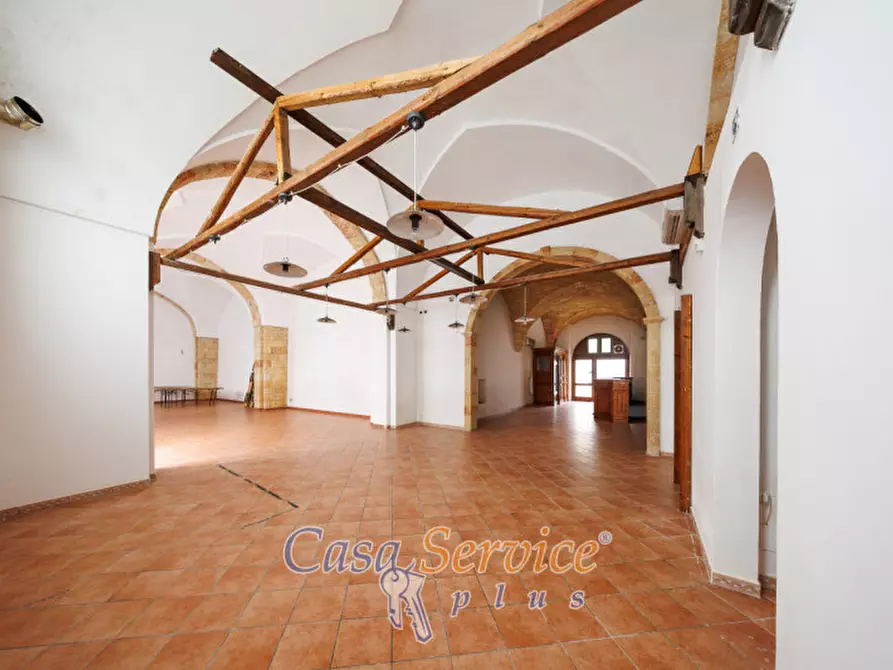 Immagine 8 di Negozio in affitto  in Via Carlo Del Prete a Ruffano