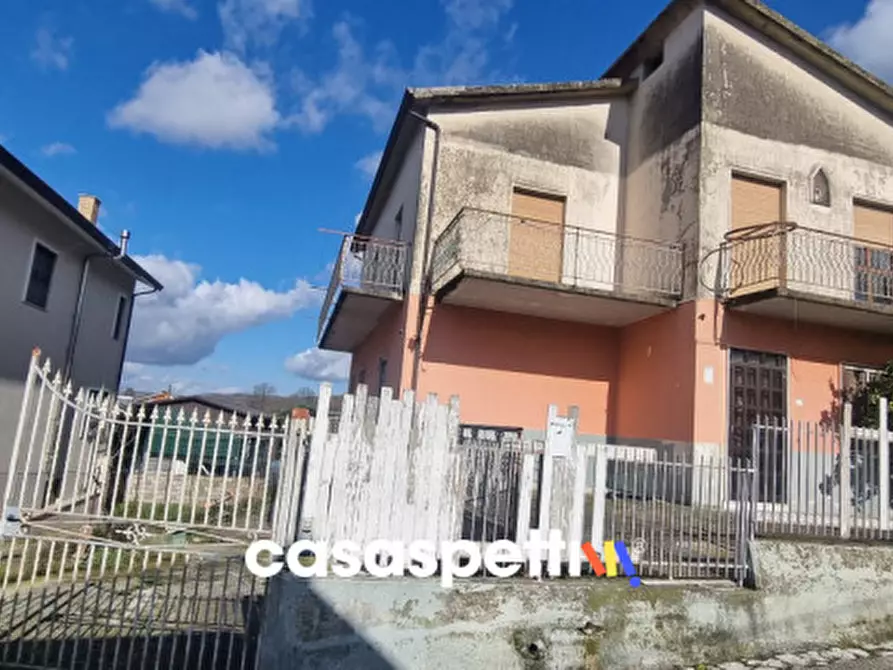 Immagine 1 di Casa bifamiliare in vendita  in Via Don Antonio Pelosi a Santa Lucia Di Serino