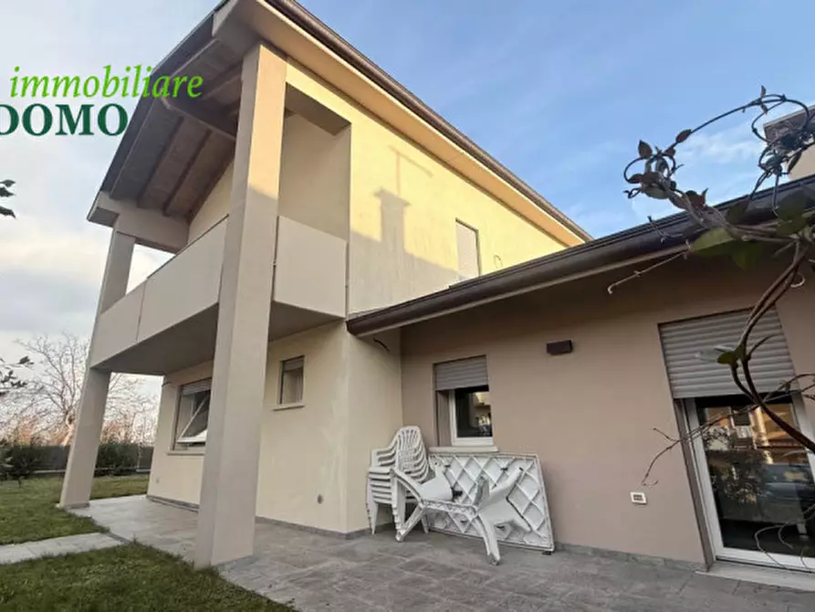 Immagine 2 di Casa bifamiliare in vendita  a Marano Vicentino