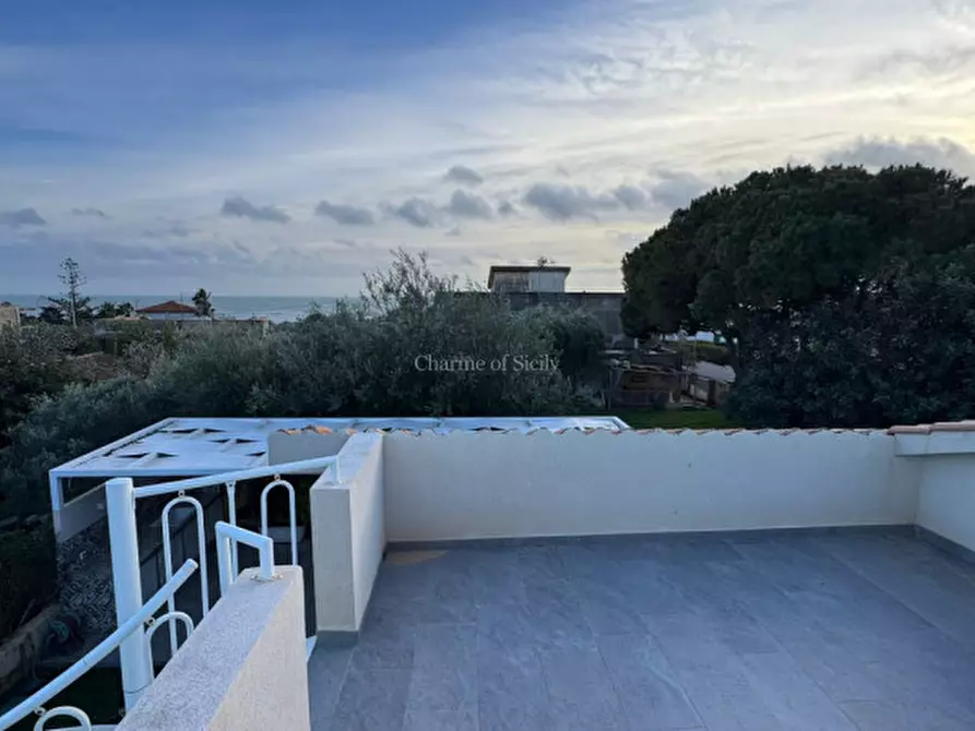 Immagine 18 di Villa in vendita  in Vico Mondello a Modica