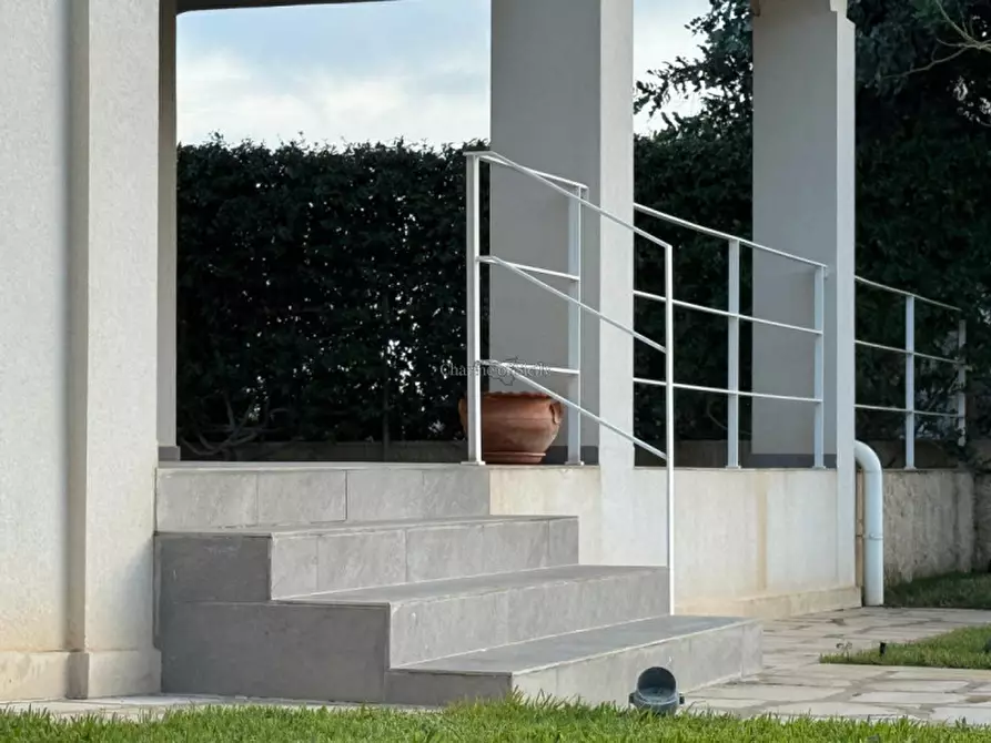 Immagine 21 di Villa in vendita  in Vico Mondello a Modica