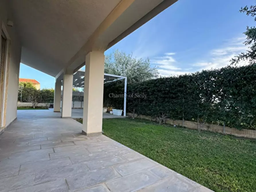 Immagine 23 di Villa in vendita  in Vico Mondello a Modica