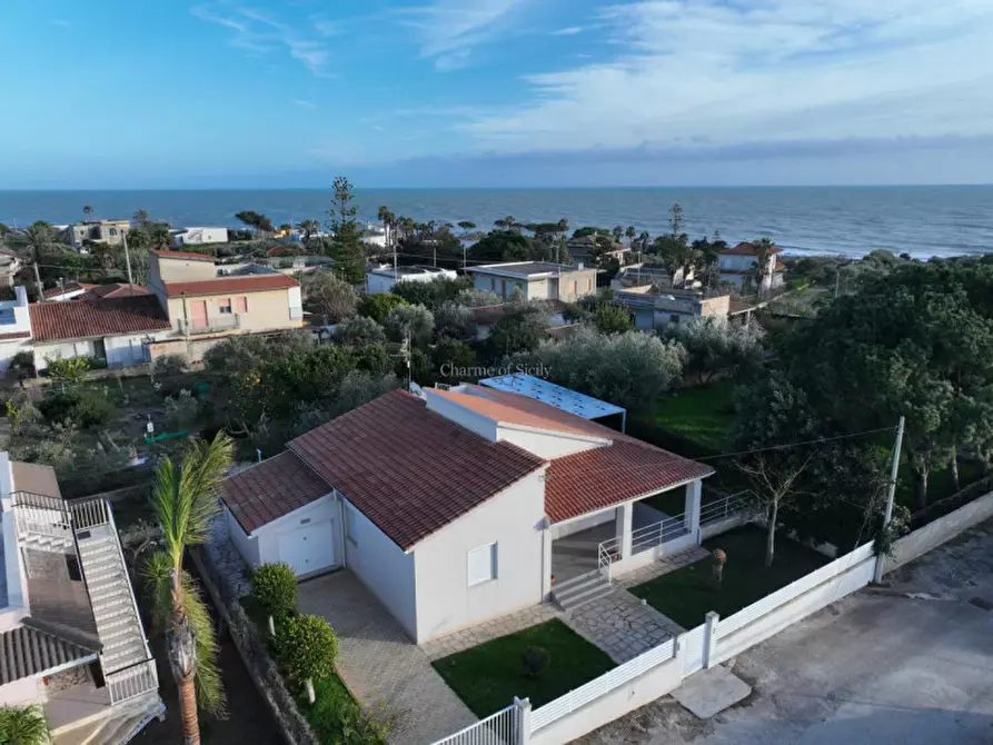 Immagine 27 di Villa in vendita  in Vico Mondello a Modica