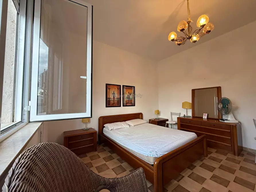 Immagine 42 di Villa in vendita  in Vico Mondello a Modica