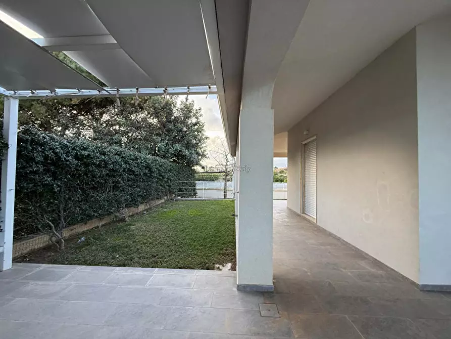 Immagine 53 di Villa in vendita  in Vico Mondello a Modica